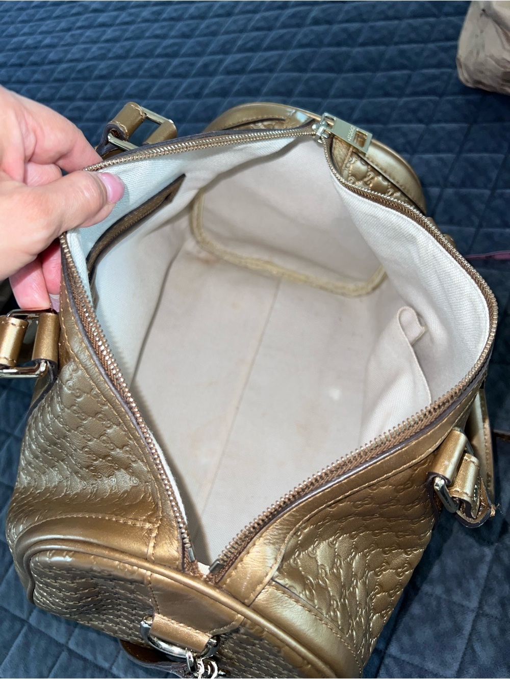 Gucci Boston Purse Metallic Bronze Duffle Bag Style Gold Crossbody Strap - Picture 16 of 16